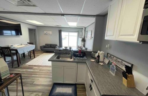 Chalmette Apartment | Charming Waterfront Escape 2BR 10 Min to NOLA
