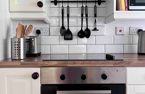 Frome Cottage | Charming Weaver's Cottage in Historic Frome