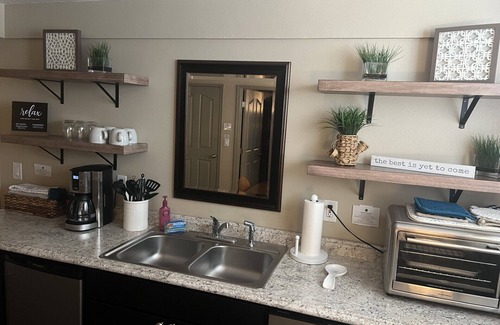 West Valley Apartment | Charming West Boise Guesthouse! Centrally located in the heart of Boise!