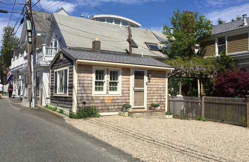 Provincetown Cottage | CHARMING WEST END COTTAGE