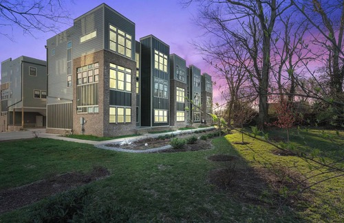 Nashville Condo | Charmingly Modern Private BR/BA - near downtown!