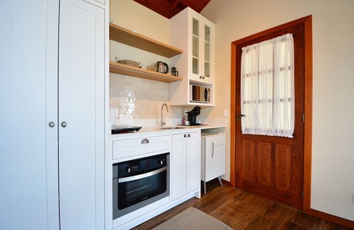 Sambaqui House | Charmosa Suíte em Sambaqui