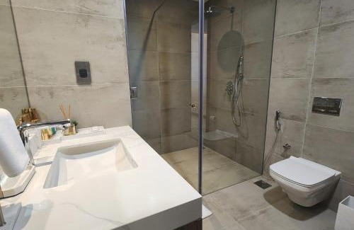 Qudaibiya Hotel | Charthouse Bahrain