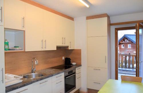 Ravaisch Apartment | Chasa Arlu