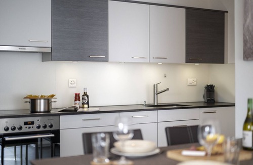 Ftan Apartment | Chasa Fionas: Quiet 2.5-room flat with seating area