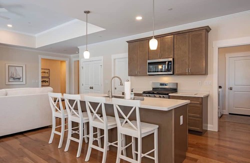 Unionville House | Chase Away the Chill with Our Winter Stay Specials