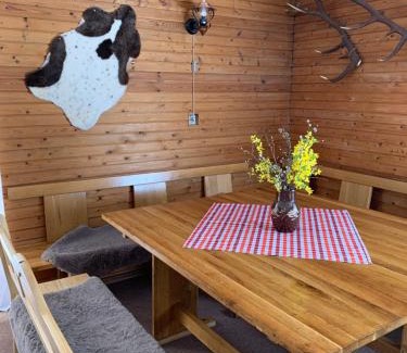 Stara Lesna Ski Chalet | Chata Astrička