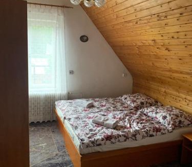 Stara Lesna Ski Chalet | Chata Astrička