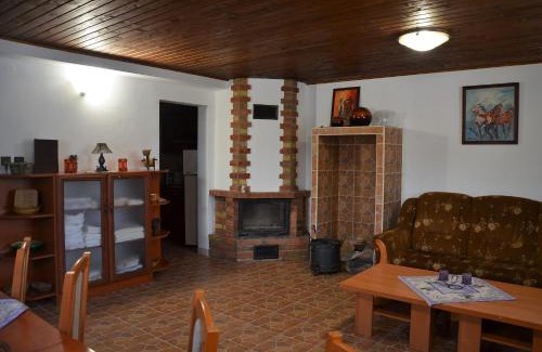Dedinky House | Chata Jozefína - lake view