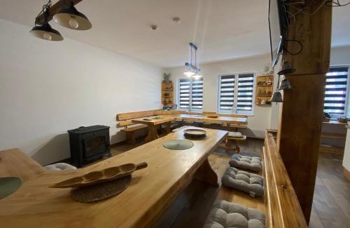 Loucna Pod Klinovcem Ski Chalet | Chata Mamutka-New