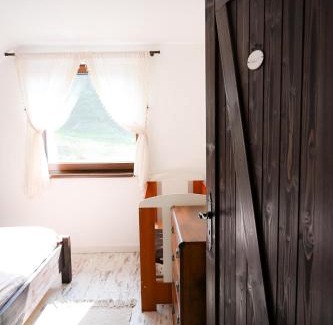 Oravska Lesna Ski Chalet | Chata Prvosienka