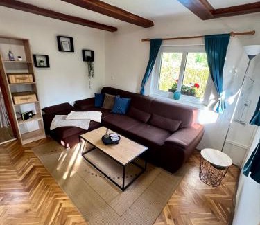 Rakousy House | Chata v Bučinách