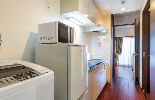 Kuwae Apartment | Chatanchostudio with kitchen and washing machine/Nakagami-gun Okinawa