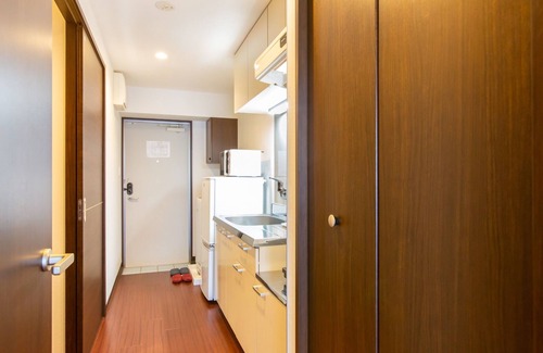 Kuwae Apartment | Chatanchostudio with kitchen and washing machine/Nakagami-gun Okinawa