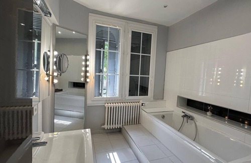 Saint-Genies-des-Mourgues Other | Château Ste Colombe de B - 35p, pool, 15min from Montpellier, 30min from the sea