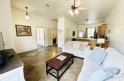 Pine Grove Apartment | Chateau 2, spacious townhouse in Tickfaw, LA