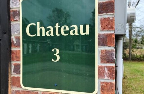 Pine Grove Apartment | Chateau 3, spacious townhouse in Tickfaw, LA