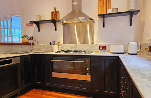 Blackmans Bay House | Chateau by the Bay! Storybook retreat 15 mins from Hobart, with cozy Dome Lounge