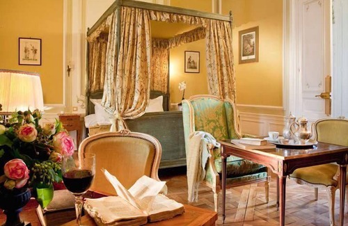 Maulevrier Hotel | Chateau Colbert