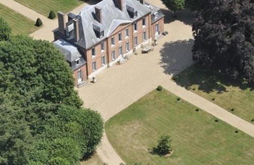 Emalleville Bed & Breakfast | Chateau d' Emalleville
