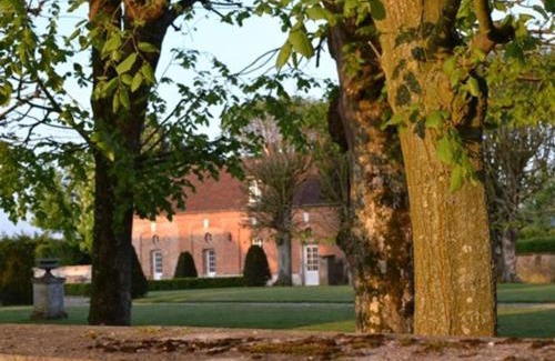 Emalleville Bed & Breakfast | Chateau d' Emalleville