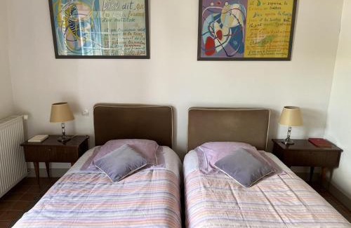 Emalleville Bed & Breakfast | Chateau d' Emalleville