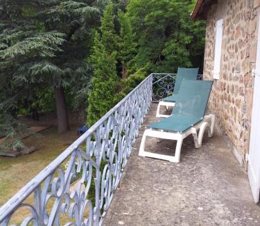 Lamastre Bed & Breakfast | Chateau d'Urbilhac