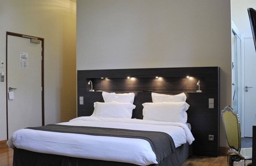 Villerest Hotel | Chateau De Champlong