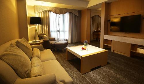 Xinzhuang Hotel | Chateau de Chine Xinzhuang