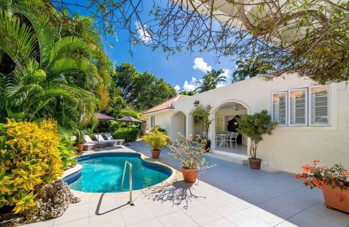 Clinketts Villa | Chateau de Mar Luxury villa