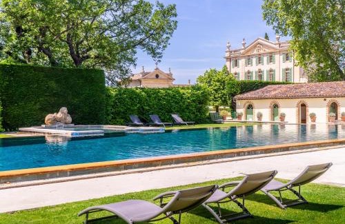 Sarrians House | Chateau de Tourreau