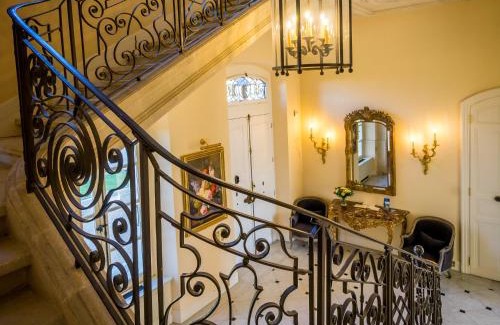 Sarrians House | Chateau de Tourreau