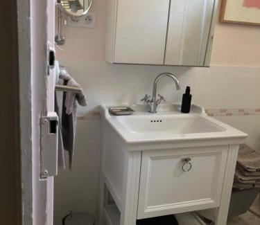 Alixan Bed & Breakfast | Chateau de Vaugelas - Charmant domaine près de Valence