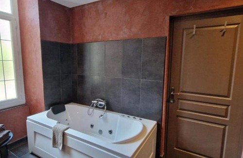 Viviez Bed & Breakfast | Chateau de Viviez