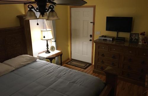 Greenwood House | Chateau DeVille of West Shreveport