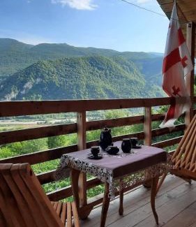 Ambrolauri House | Chateau Dio
