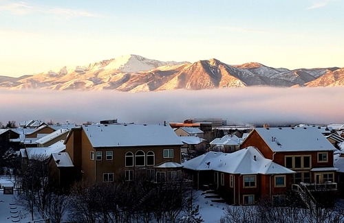 Flying Horse House | Chateau du Pikes Peak, Curie Room