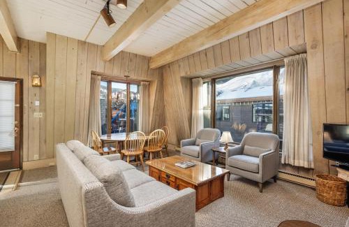 Aspen House | Chateau Dumont Unit 15, Spacious Top Floor Condo, Two Blocks from Aspen Mountain