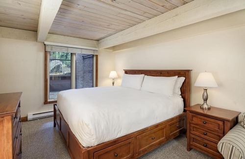 Aspen House | Chateau Eau Claire Unit 20
