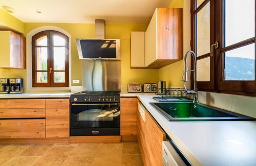 Saint-Andre-les-Alpes Other | Chateau De Culas - Seven Bedroom Castle, Sleeps 18
