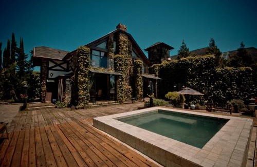 Vila Everest Hotel | Chateau La Villette