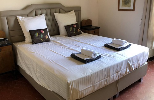 Cesseras Apartment | Chateau Marcel's 'Carignan' Apartment