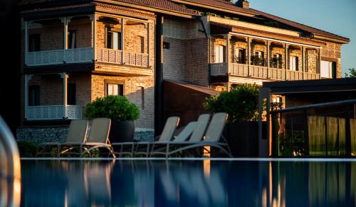 Kaspi Hotel | Chateau Mephis Kalaki