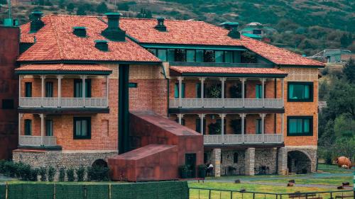 Kaspi Hotel | Chateau Mephis Kalaki