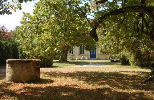 Tauriac Bed & Breakfast | Chateau Monichot Organic Vineyard