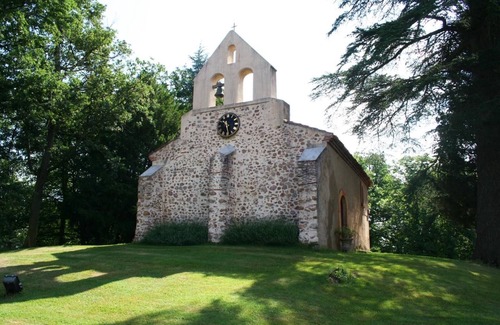 Saint-Victor-Rouzaud House | Chateau with swimming pool and tennis court