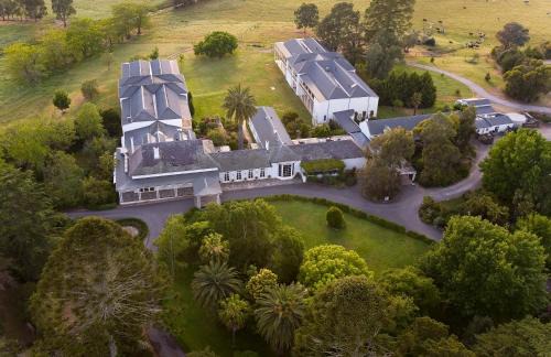 Yering Hotel | Chateau Yering