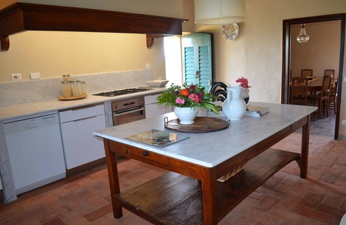 Toiano House | Chateaux in Tuscany - Historical Villa with Private Pool full of Tradition