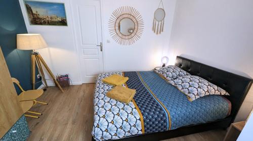 Verdun Apartment | CHATEL - Centre Ville - 1 Lits - Canapé convertible - Chambre communicante - Parking Proche - Géré par PrestaZen'Services