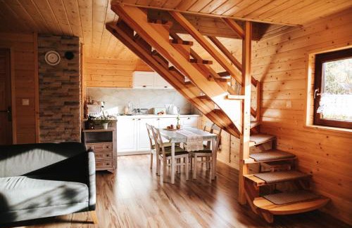Stary Gierałtow House | Chatka Dziadka Sudety